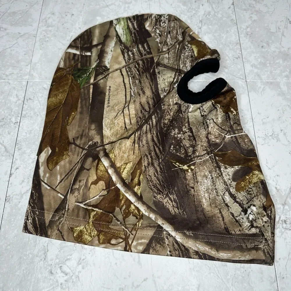 Cabela's Face Mask facemask facecovering Realtree Camouflage